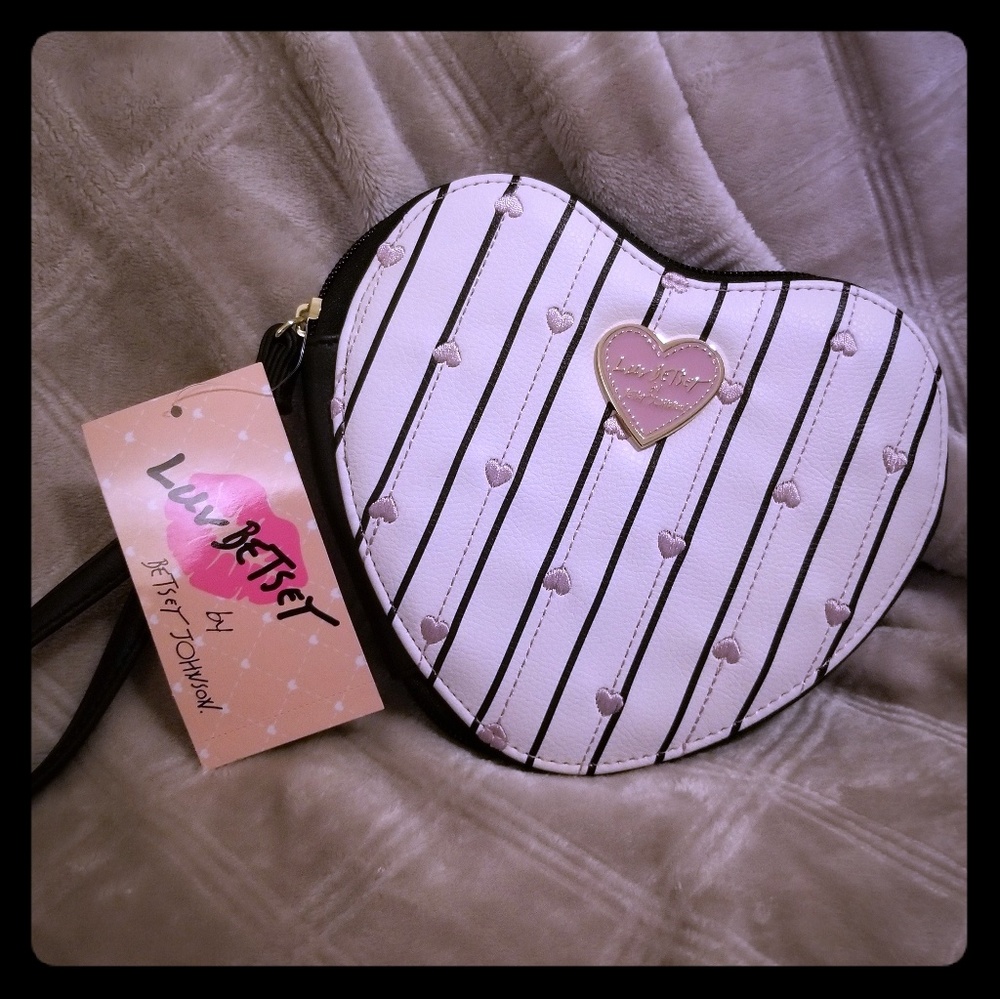 Betsey Johnson Heart Coin Purse